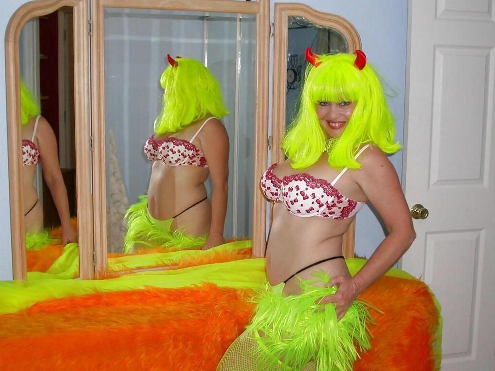 21P HALLOWEEN WITH STACEY
