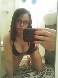 19P Self shot girl & more