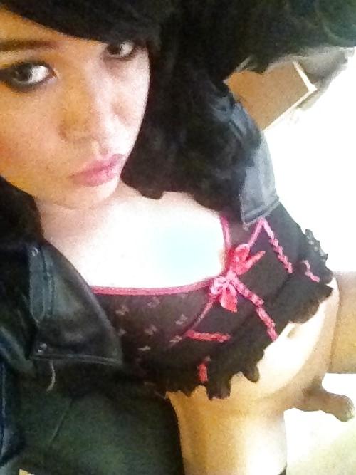 12P Shemale self pics 14