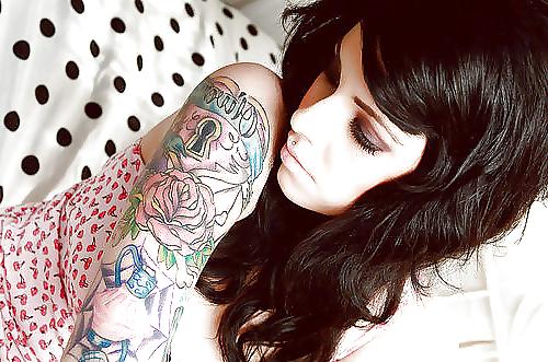 25P Inked Beauty