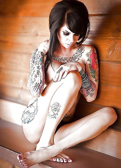 25P Inked Beauty