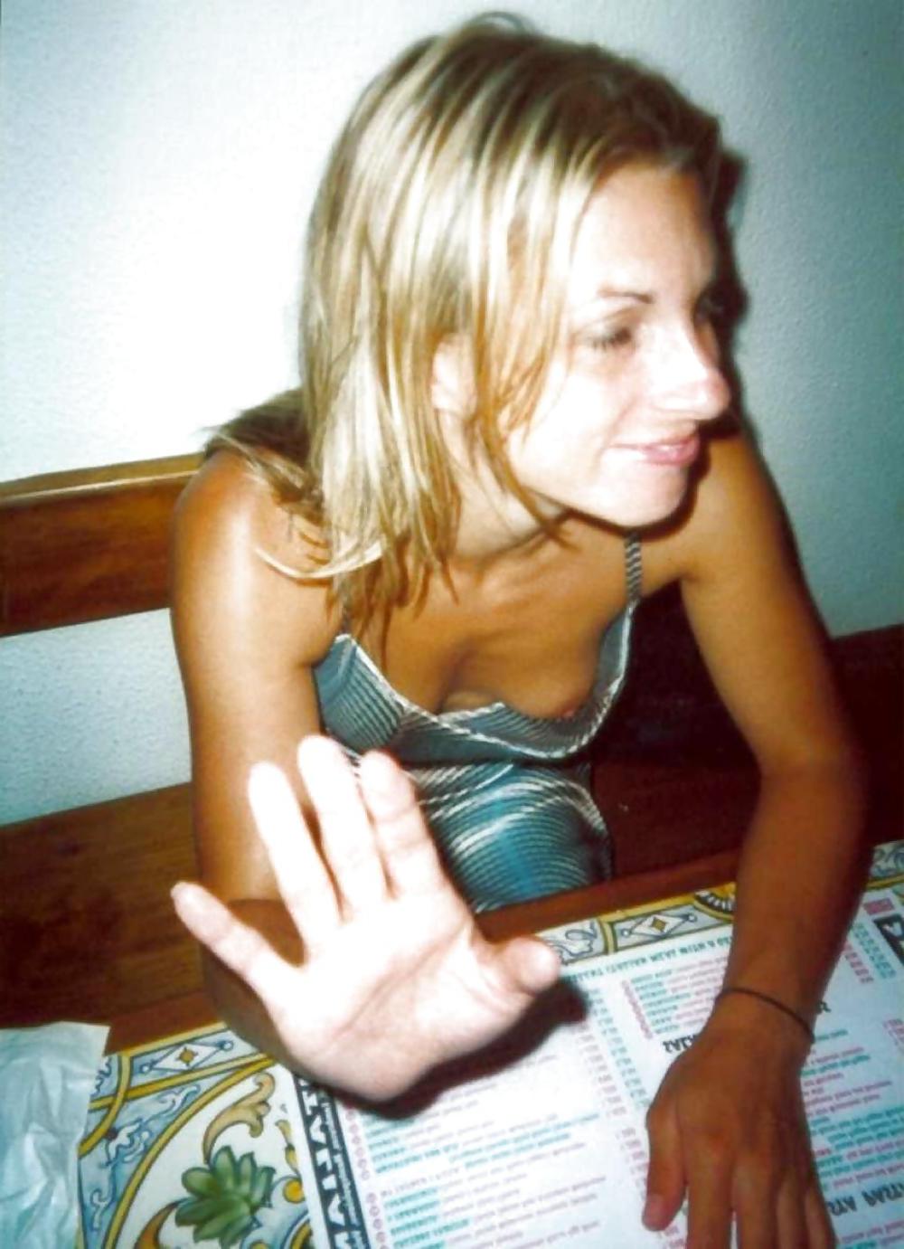 25P Downblouse