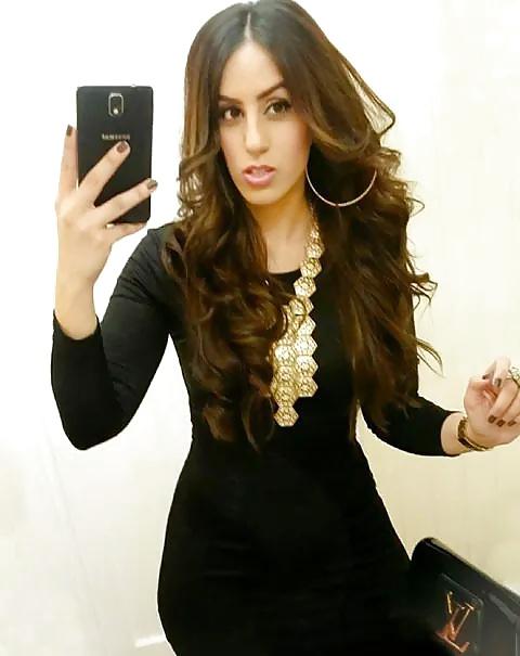 22P Muslim Desi and other Girls that want Big Black Bull Dicks