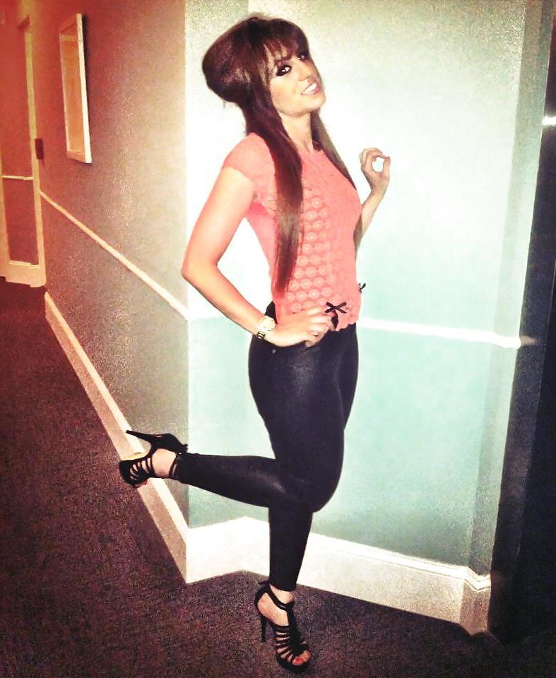 22P Muslim Desi and other Girls that want Big Black Bull Dicks