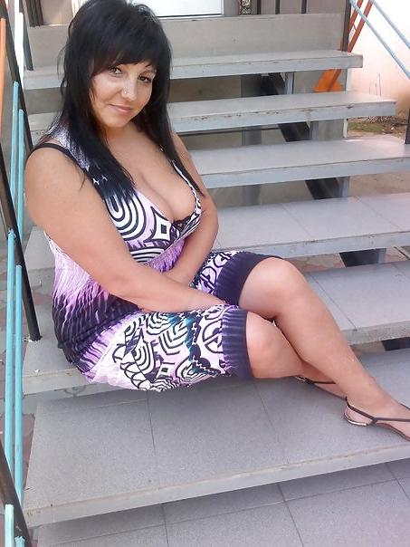 10P Busty Russian Woman 193