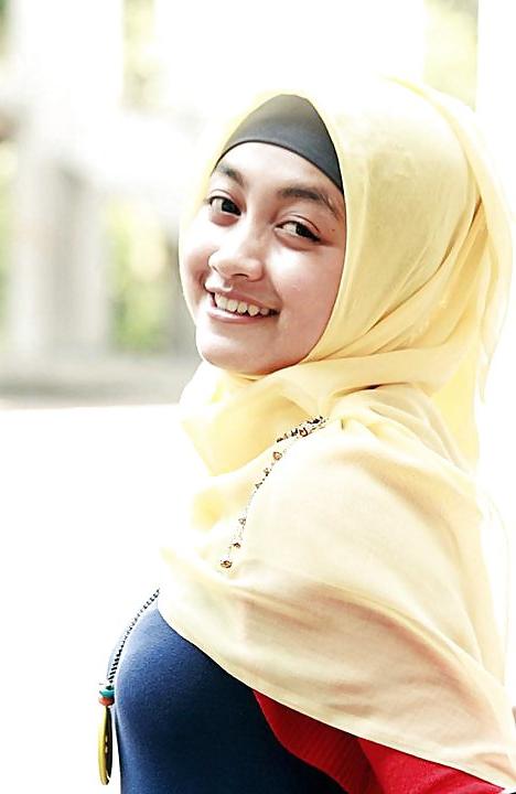 10P Beauty & hot indonesian jilbab tudung hijab  2
