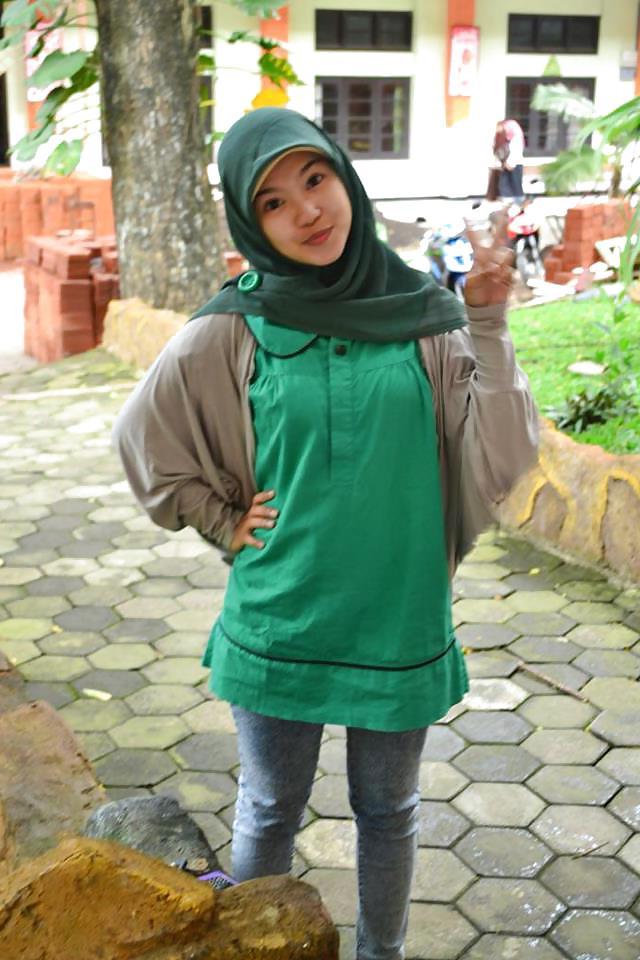10P Beauty & hot indonesian jilbab tudung hijab  2
