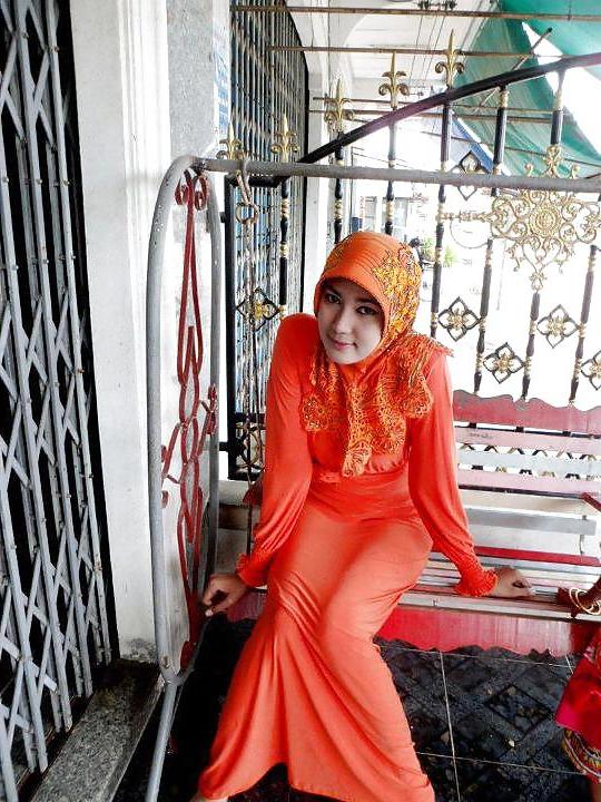 12P Beauty & hot indonesian jilbab tudung hijab  4