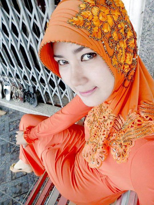 12P Beauty & hot indonesian jilbab tudung hijab  4