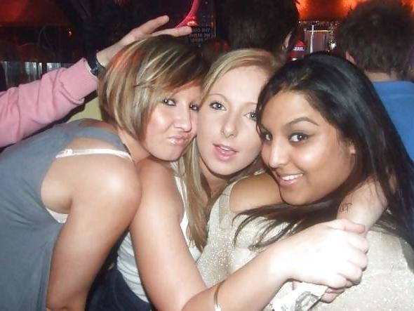 25P Sexy desi indian and paki girls
