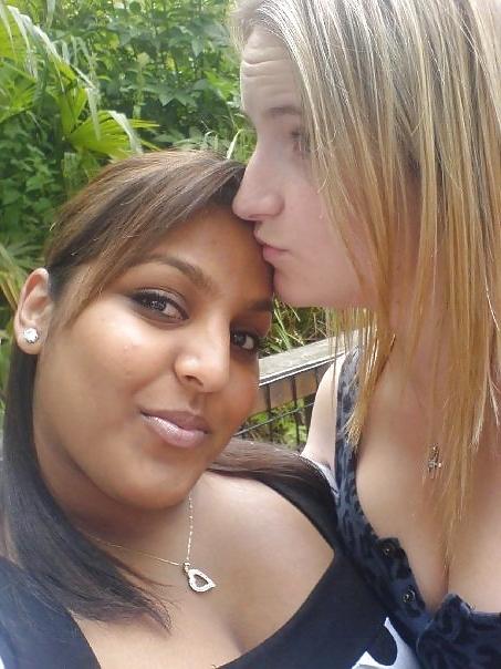 25P Sexy desi indian and paki girls