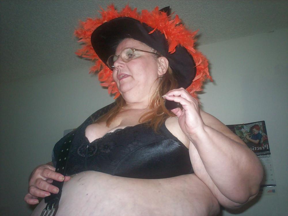 8P Haloween pics trick or treat