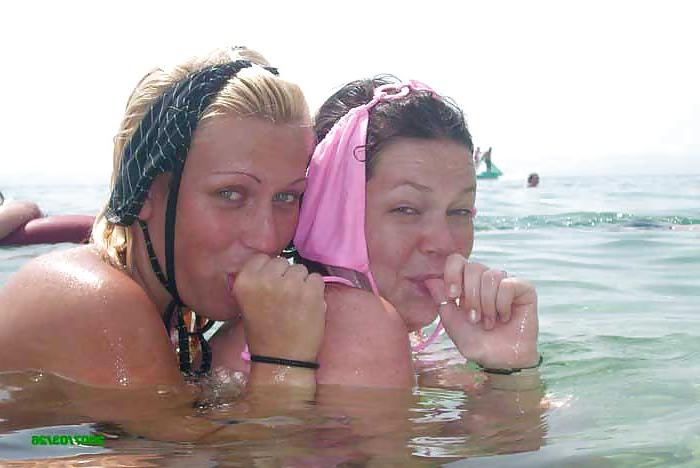 25P The beach 106