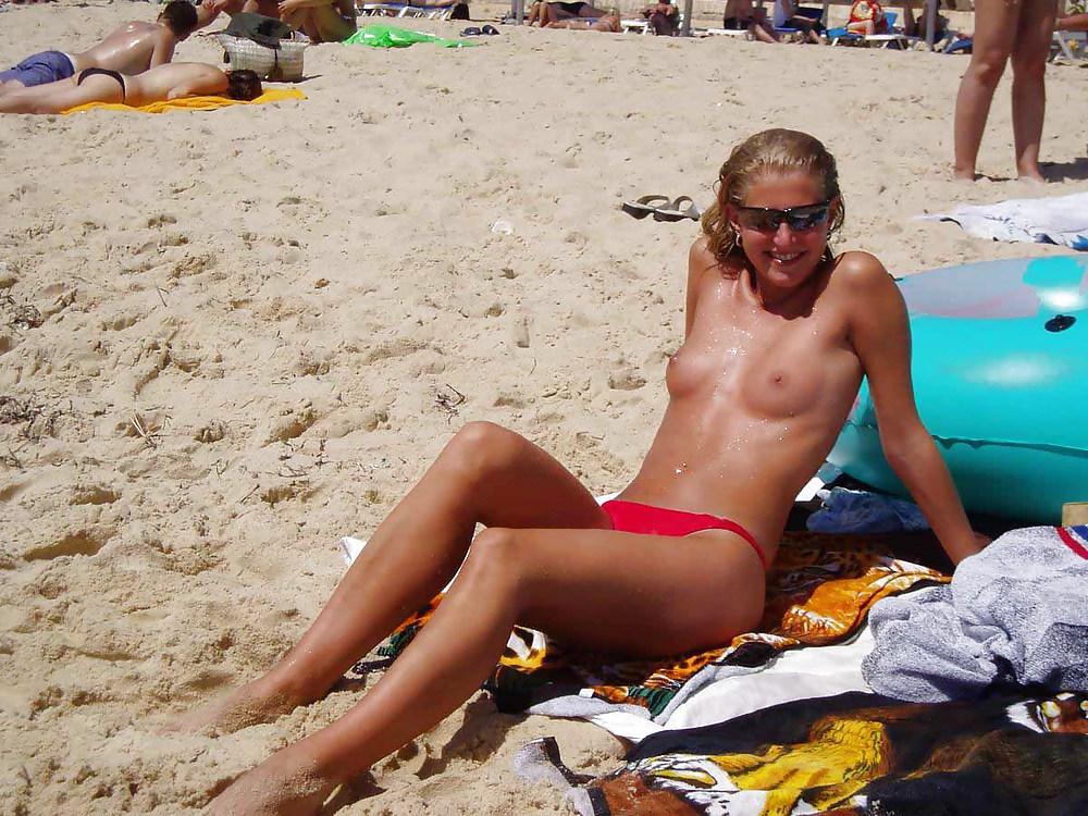 25P The beach 106