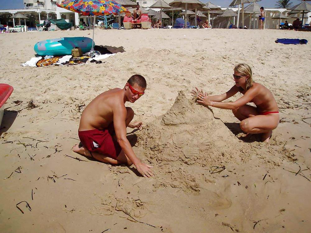 25P The beach 106