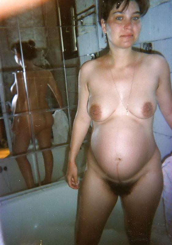 11P The Beauty of Amateur Hairy Retro Pregnant