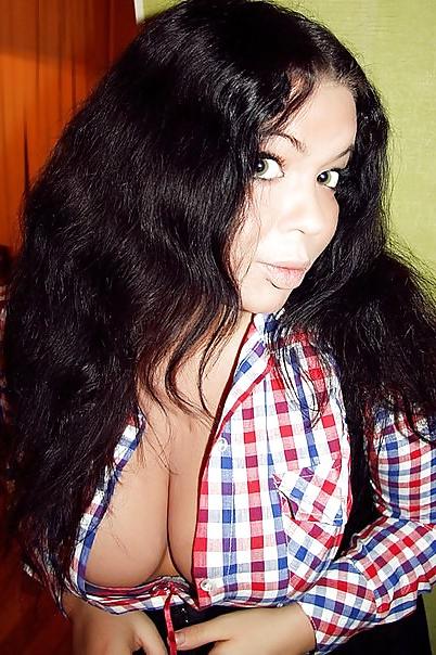 14P Busty Russian Woman 134