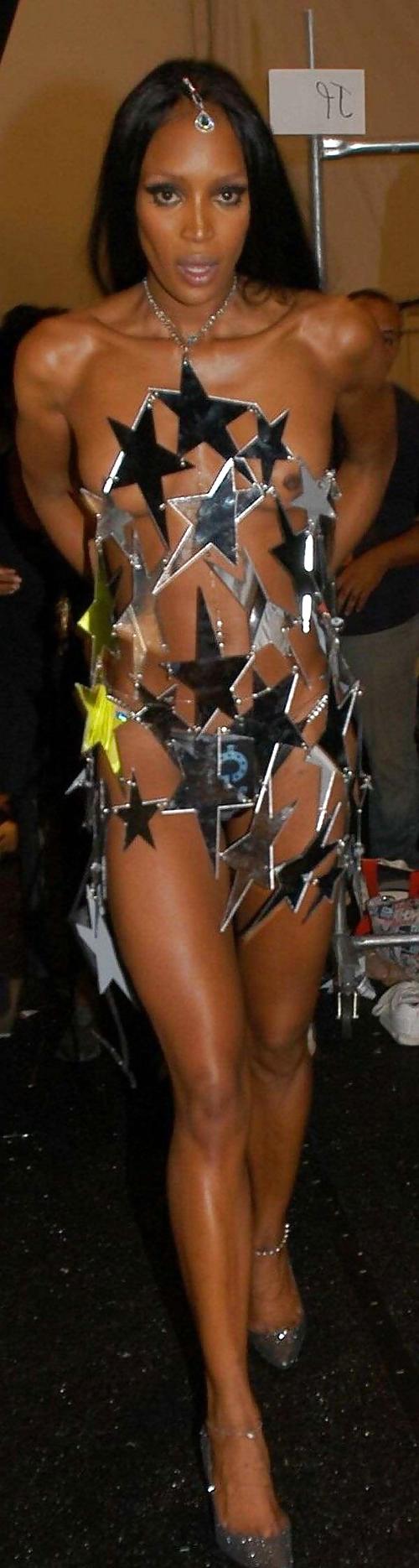 25P Celebs oops 26