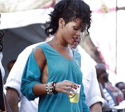 25P Celebs oops 26