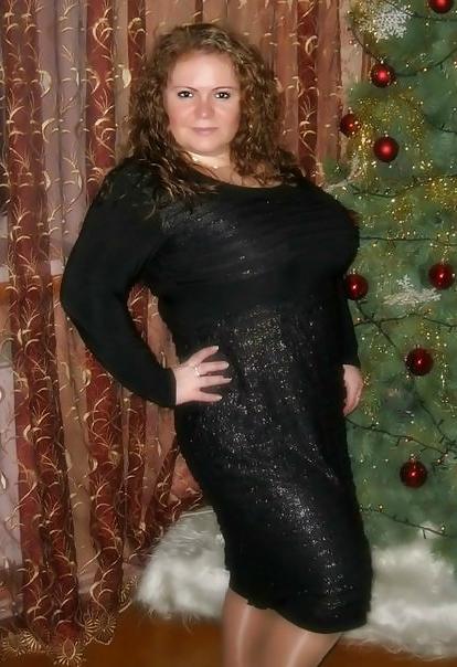 8P Busty Russian Woman 519