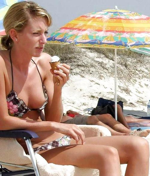 25P Upskirts - Downblouse, Vol. 1