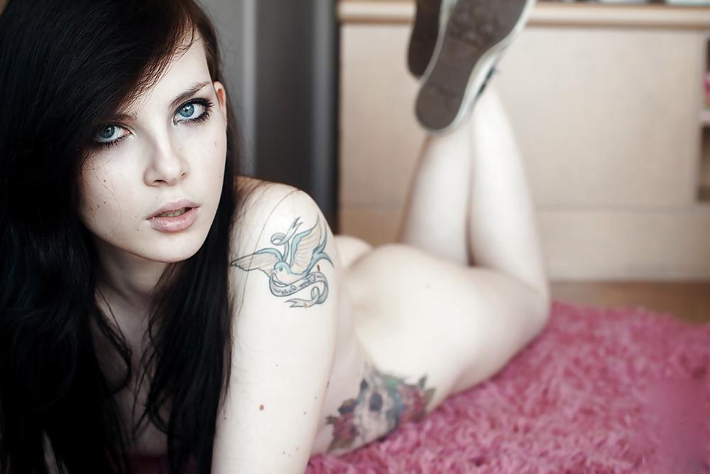 25P Gorgeous blue eyed tattooed teen babe