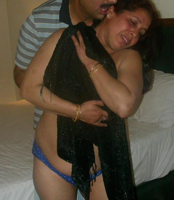 12P Desi modl fuckin