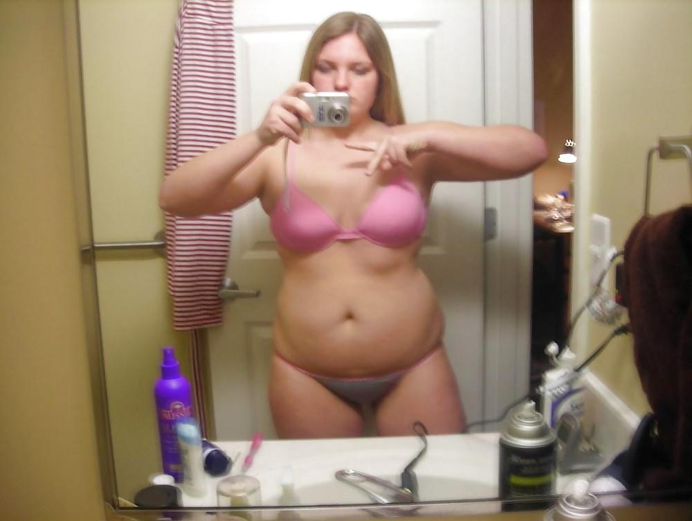 25P A self shot girl for just about everybodies taste .