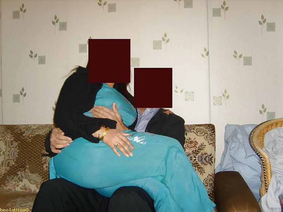 25P Hottest desi pakistani wife on internet