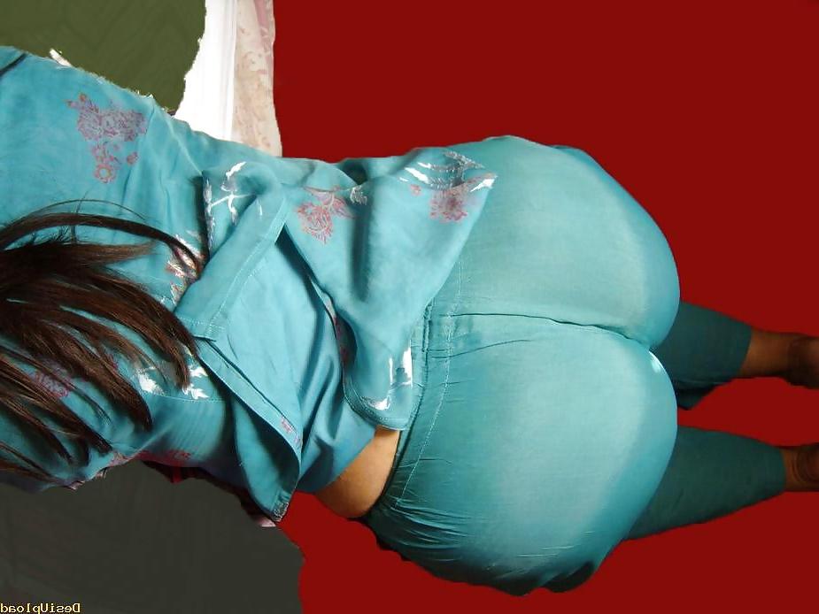 25P Hottest desi pakistani wife on internet