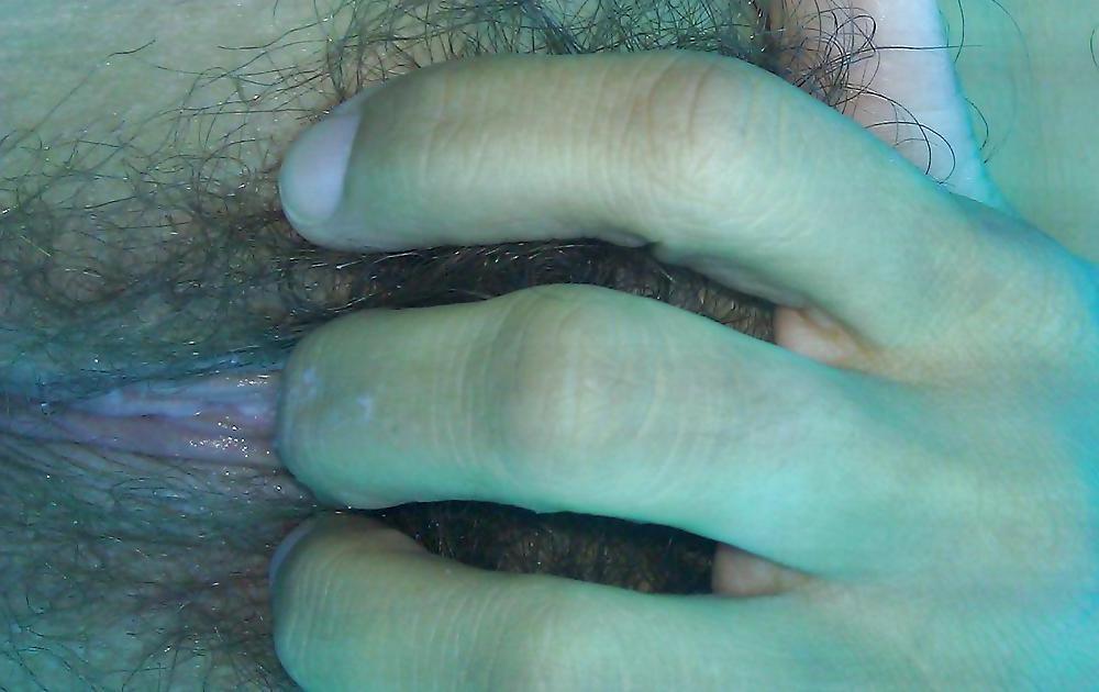 25P Pussy......wanna sniffit 'n' lick it