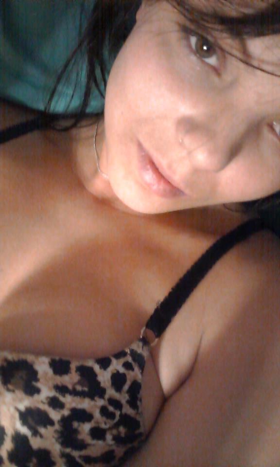 25P Self shot hotties no 38