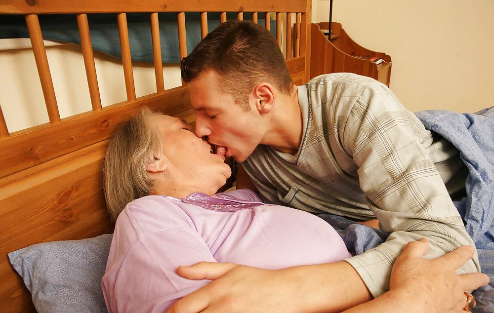 16P Young Guy Pleases Granny