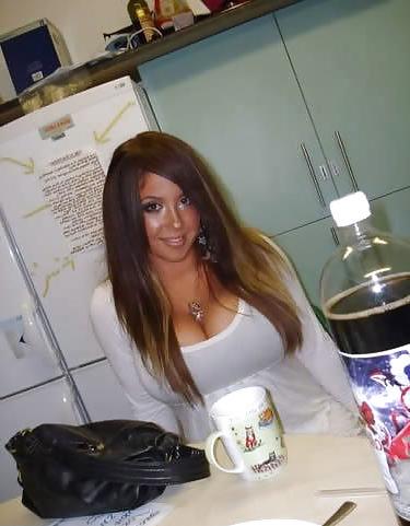 20P Busty Amateur Teens III