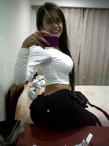 25P Selfshot hotties no 66