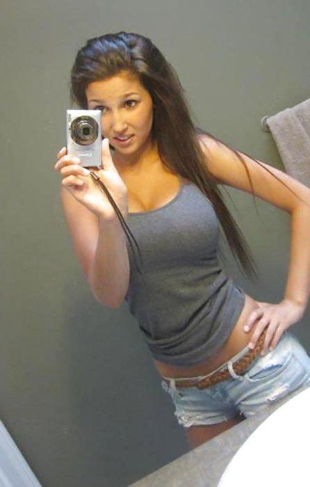 25P Selfshot hotties no 66