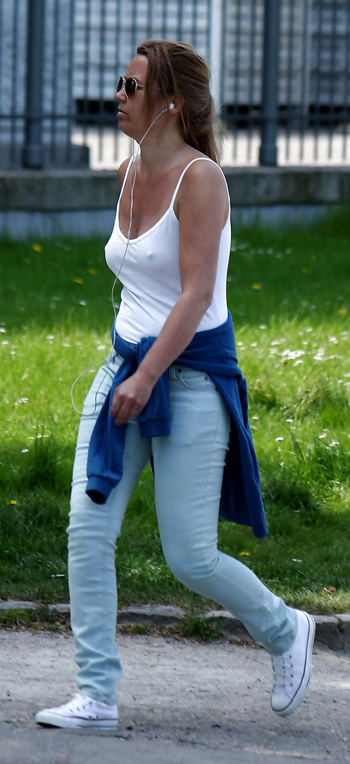 25P Downblouse nipslip upskirt and more 3