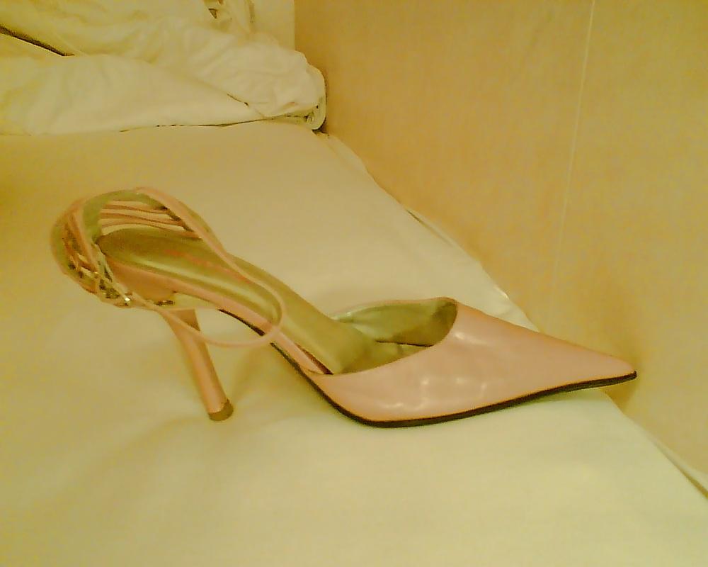 18P Shoe fuck