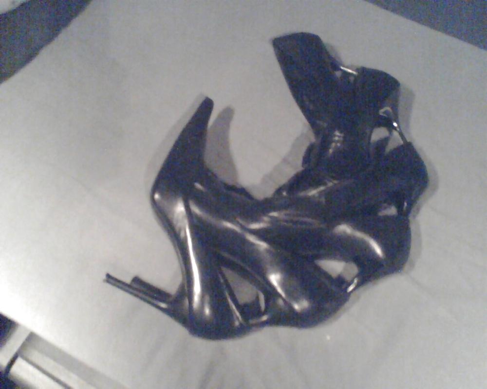 18P Shoe fuck