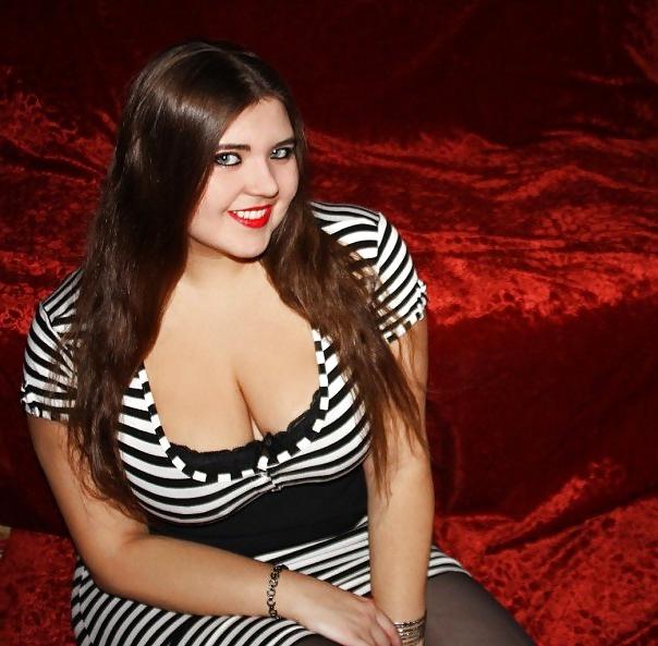 9P Busty Russian Woman 143
