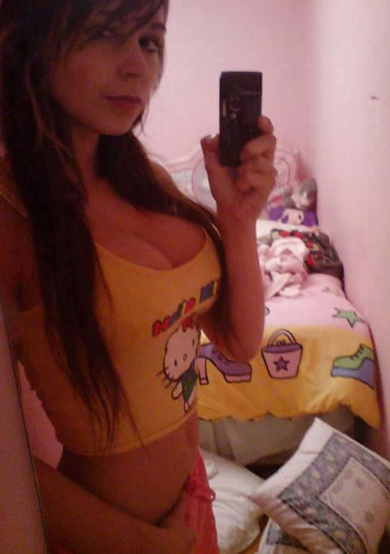 14P Hot Self-shot Titties