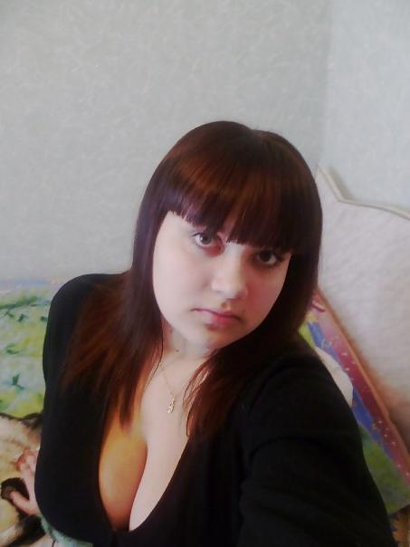 9P Busty Russian Woman 339