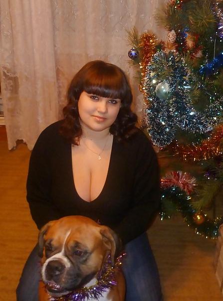 9P Busty Russian Woman 339