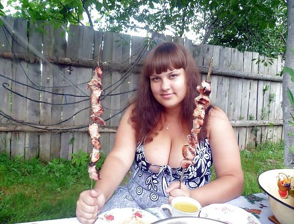 9P Busty Russian Woman 339
