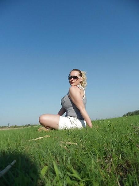 6P Busty Russian Woman 154