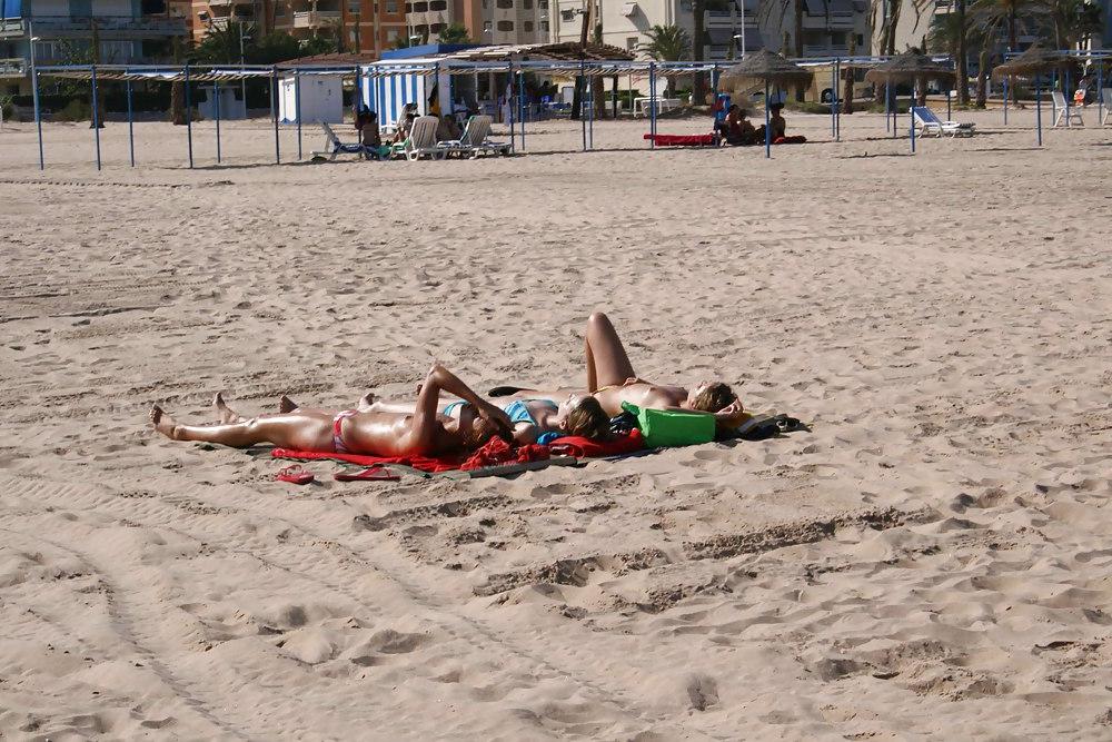 25P The beach 151