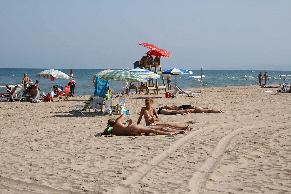 25P The beach 151