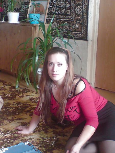 7P Busty Russian Woman 593