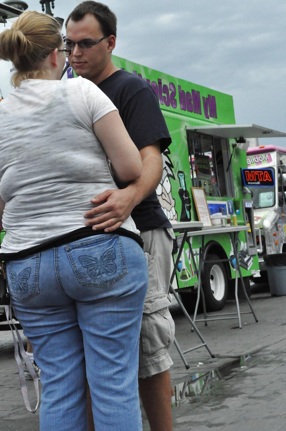 5P Großer Arsch bei der Food Truck Rally