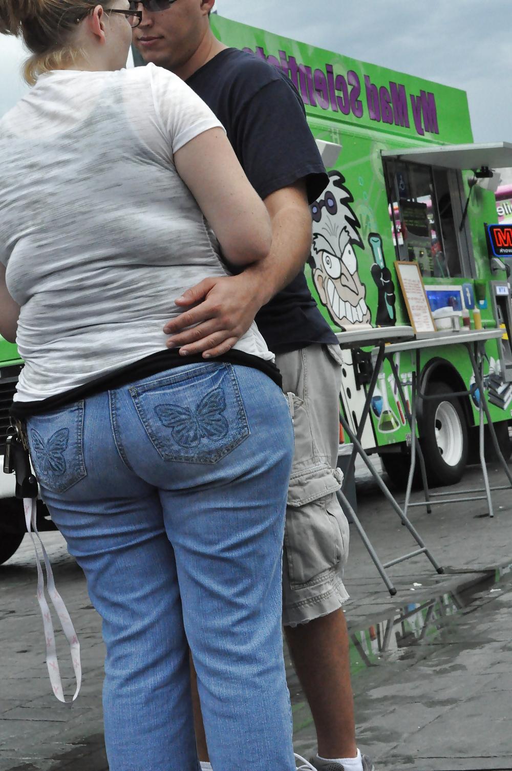 5P Großer Arsch bei der Food Truck Rally